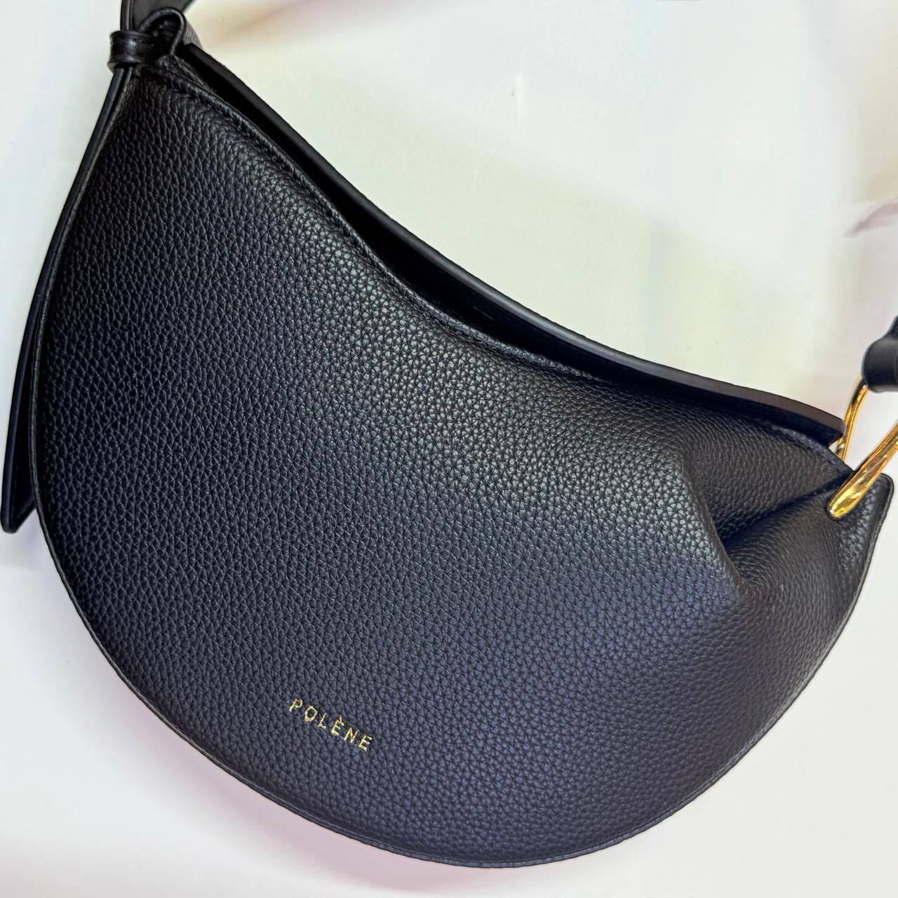 POLENE 
HIGH QUALITY 
100 dhs❣️
SIZE: 26cm

Zain39
♥️♥️♥️