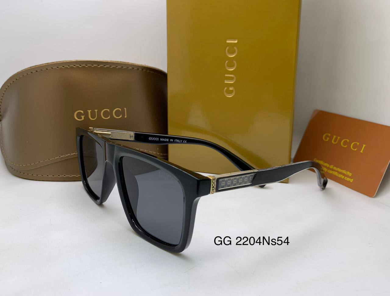 Gucci
70 dhs✅

Zain126
♥️♥️♥️