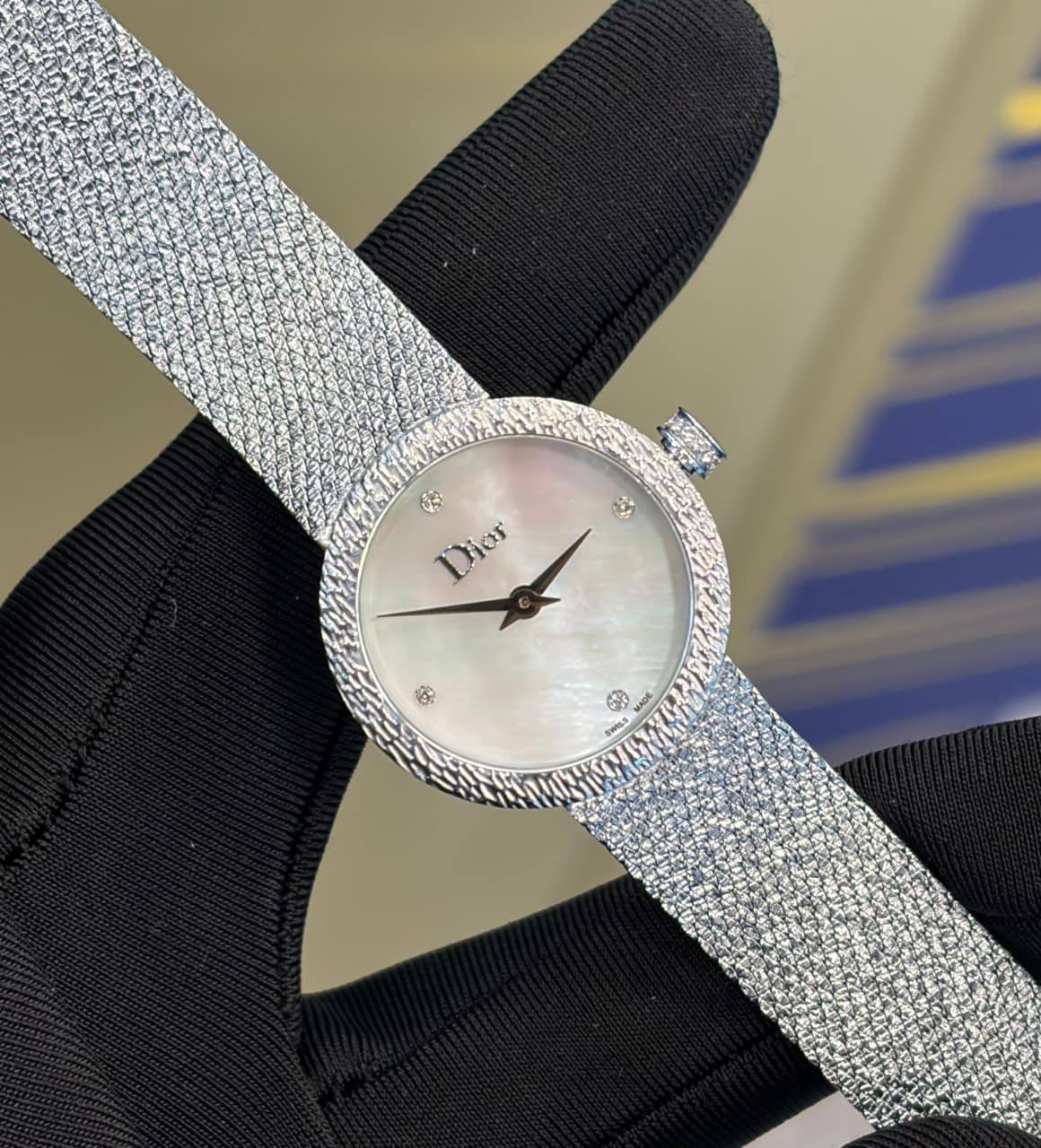 Omega watch for men 
good quality 
260 dhs🗽

Zain59
♥️♥️♥️