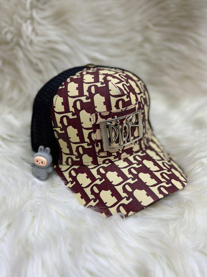 🧢 Brand Cap
1️⃣ First  Quality 
Size：56 ~ 60 cm
45 dhs💓

Zain115
♥️♥️♥️