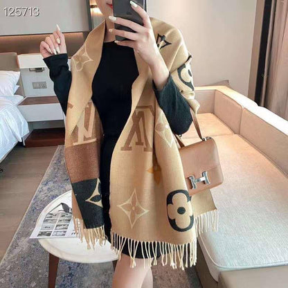 Coming new stock
Winter scarf 
45 dhs🪙🌨️

Zain93
♥️♥️♥️