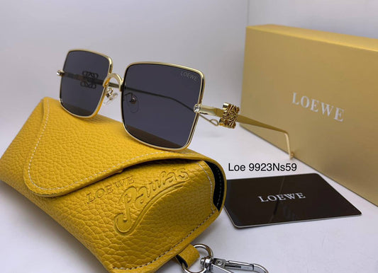 Loewe
70 dhs❤️

Zain126
♥️♥️♥️