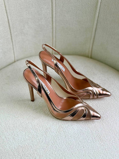 AQUAZZURA
Super *AAA* *+* Quality 💯 
With original packing🎁🎁
SIZE:36and41
Available now
450 dhs🇦🇪🇦🇪

Zain309
♥️♥️♥️