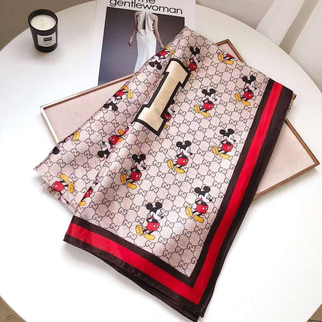 Silk scarf 
40 dhs✅

Zain93
♥️♥️♥️