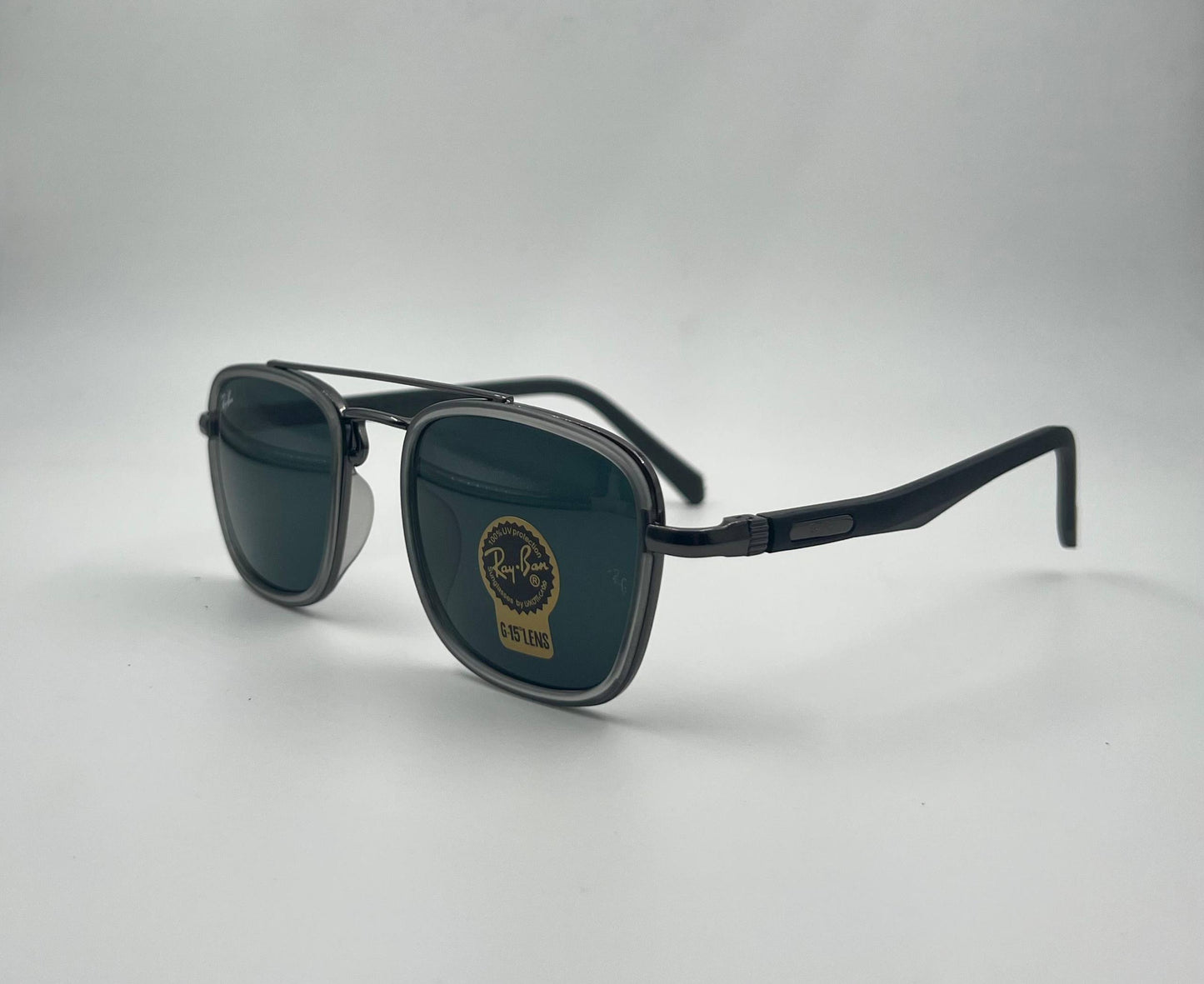 RayBan 

Sunglasses 🕶️ 
Good quality 💯 
With box 🗃️ 
🎁🎁🎁

50 dhs❣️

Zain273
♥️♥️♥️