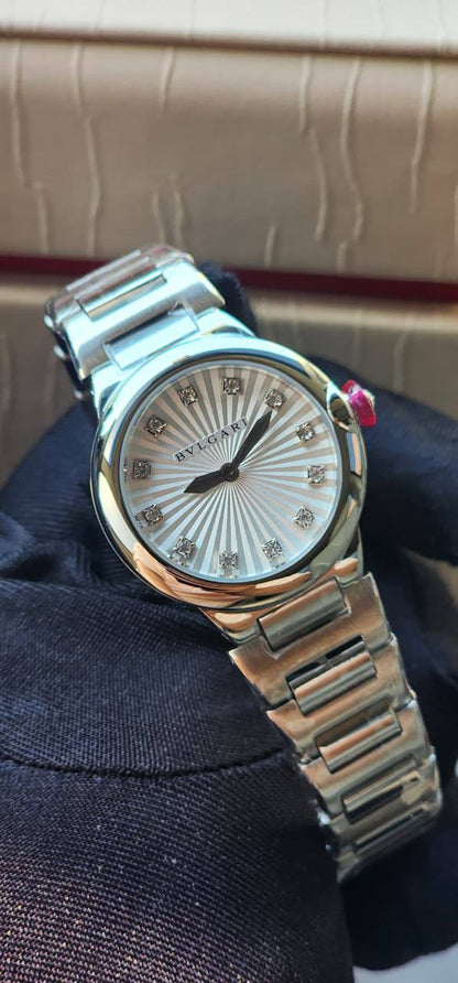 Bvlgari 
watch for ladies 
good quality 
320 dhs💓

Zain59
♥️♥️♥️