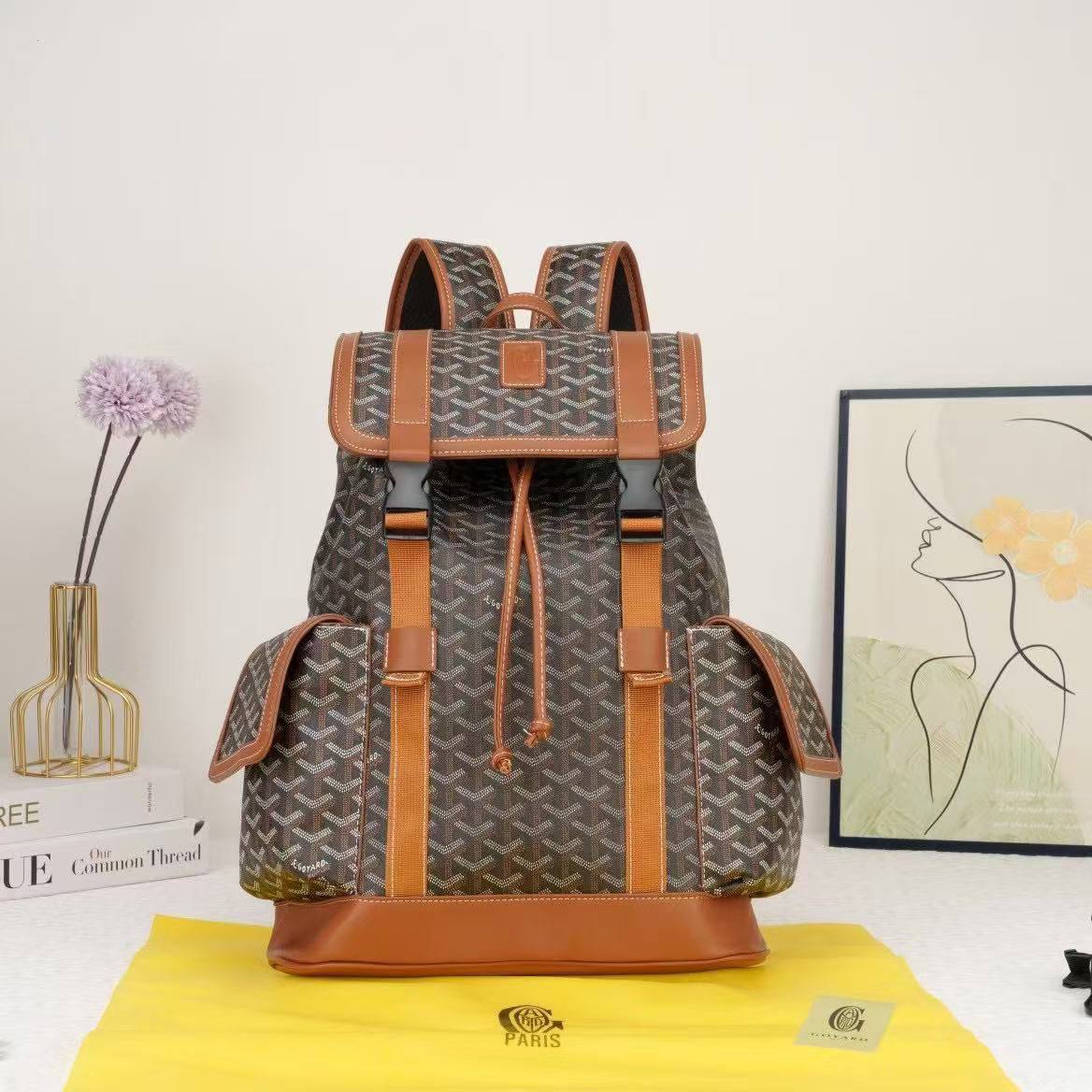 GOYARD 
BACKPACK 
GOOD QUALITY 
130 dhs✅

Zain39
♥️♥️♥️