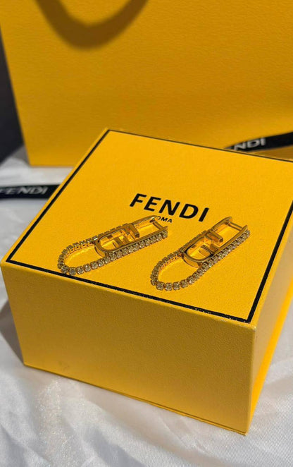 FENDI 💛
* *New Collection* 💛✨💎💎
    *  Fendi O'Lock  Earings 
↗️ *Super Master Quality ®️*
*90 dhs✅* with *Normal* Box & Bag
*120 dhs✅* with *Orignal* Packaging 🎁

Zain209
♥️♥️♥️