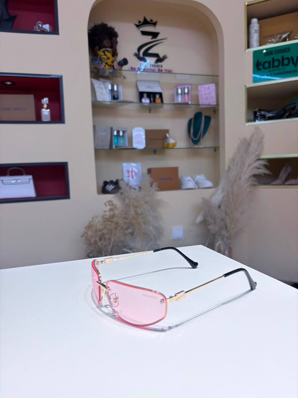 Glasses

55 dhs

Zain216
♥️♥️♥️