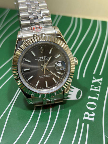 Rolex
male moneyautomatic----🌹🌹🌹

270 dhs❣️

Zain108
♥️♥️♥️