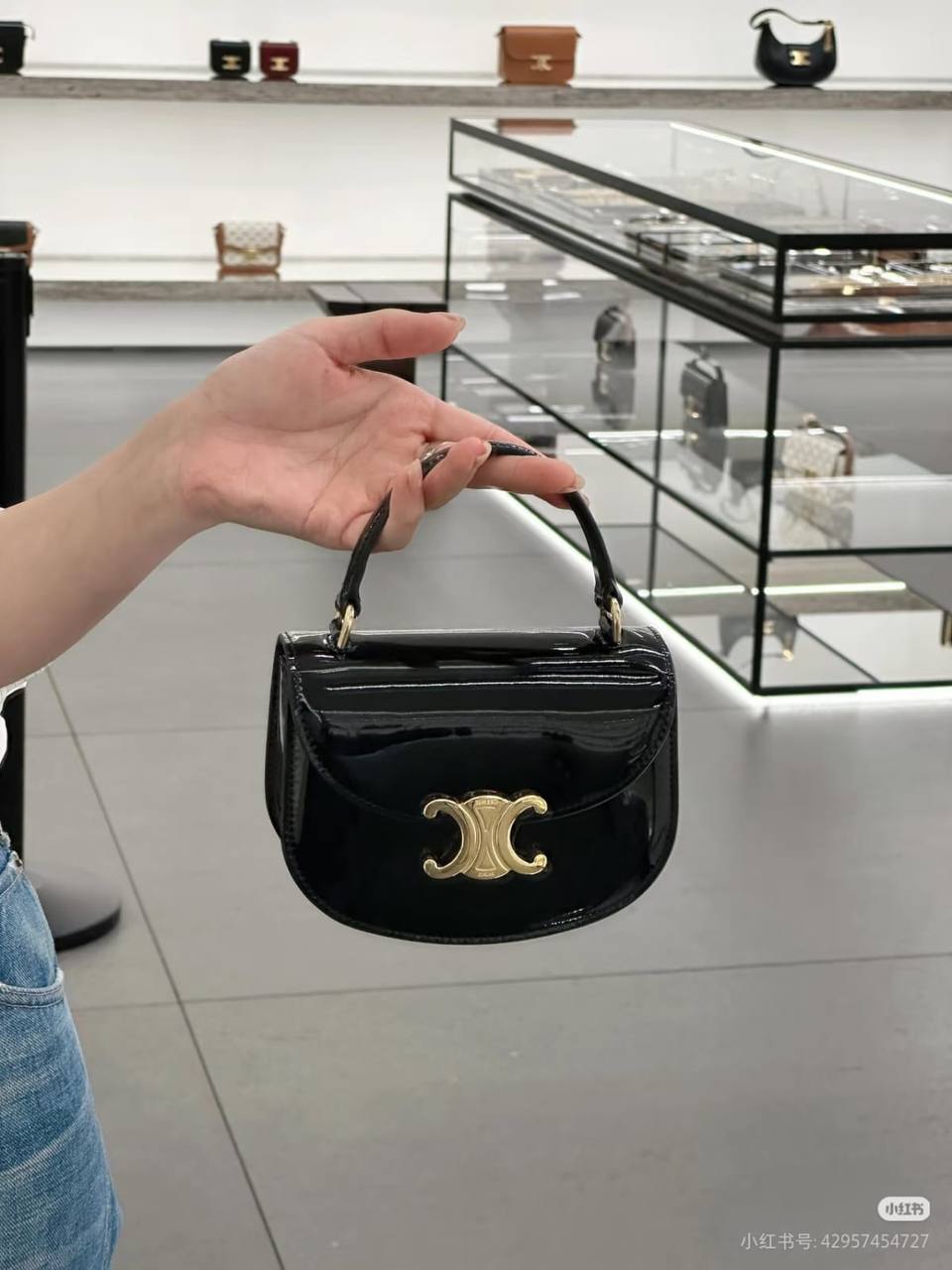 Celine Master
For Price 👇 WTSP Text Zain 0568585901

Zain10
♥️♥️♥️