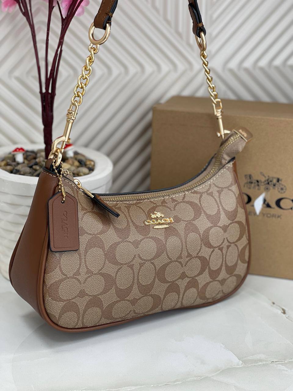 New Stock Coach
Master❣️❣️👌👌
For Price 👇 WhatsApp✅
0568585901 
0507557372
0552275751 Owner Zain 👌

Zain248
♥️♥️♥️