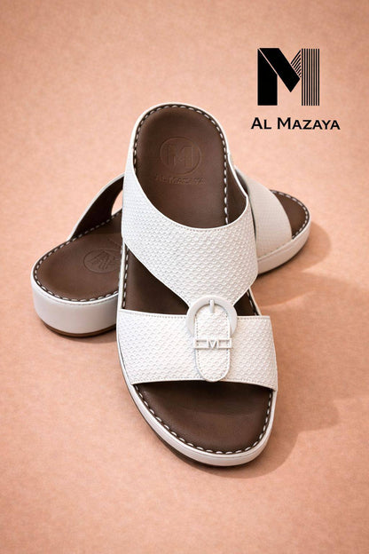 slippers for men good quality  
size available (40to46) 6to12) 

230 dhs🌺

Zain59
♥️♥️♥️