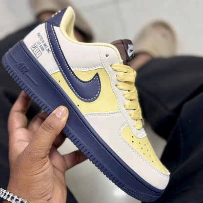 Nike
Size 40to45 
95 dhs✅

Zain27
♥️♥️♥️