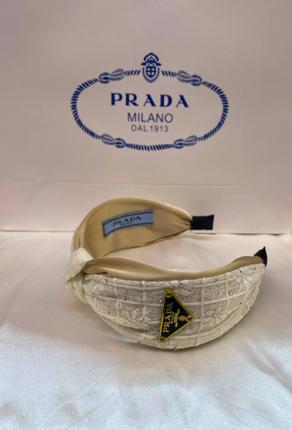 HEADBAND

45 dhs 🇦🇪🇦🇪

Zain88
♥️♥️♥️