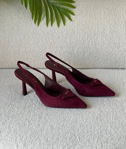 PRADA 
SuperMaster Quality 💯
450 dhs🪙🌨️
Size: 36-41💥

Zain171
♥️♥️♥️