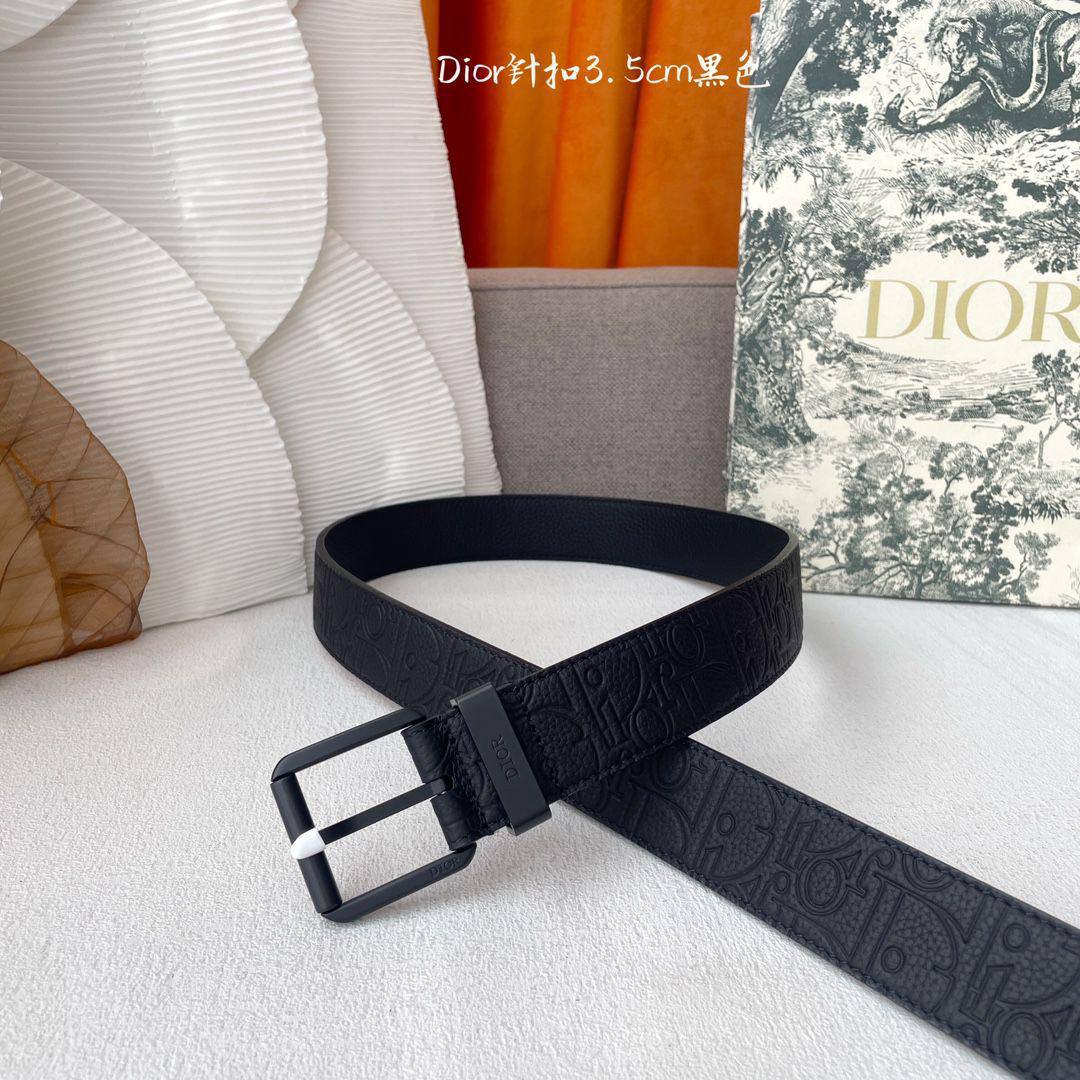 Dior

Master quality
for man
320 dhs🇦🇪🇦🇪

Zain164
♥️♥️♥️