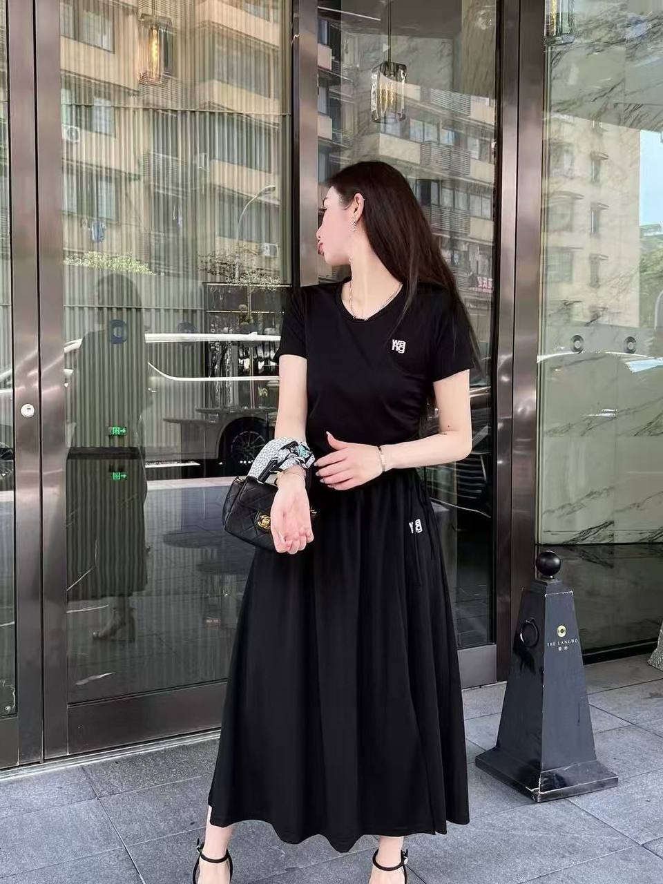 *New collections       
190 dhs🪙💕
*good  quality  
*Sizes:S M L * 
*AVAILABLE NOW*🥰🛍️🛍️

Zain231
♥️♥️♥️