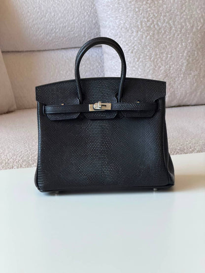 Hermes birkin 25cm💕master quality😍with box❤️
780 dhs🇦🇪🇦🇪

Zain52
♥️♥️♥️