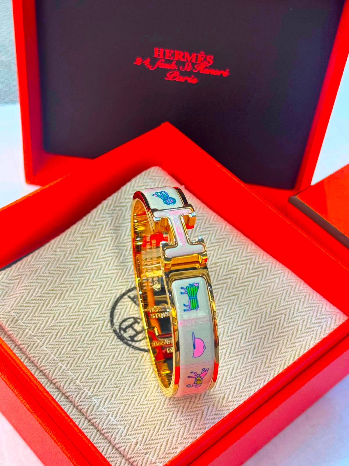 Super Master Accessories
For Price 👇 WhatsApp✅
0568585901 
0507557372
0552275751 Owner Zain 👌

Zain106
♥️♥️♥️