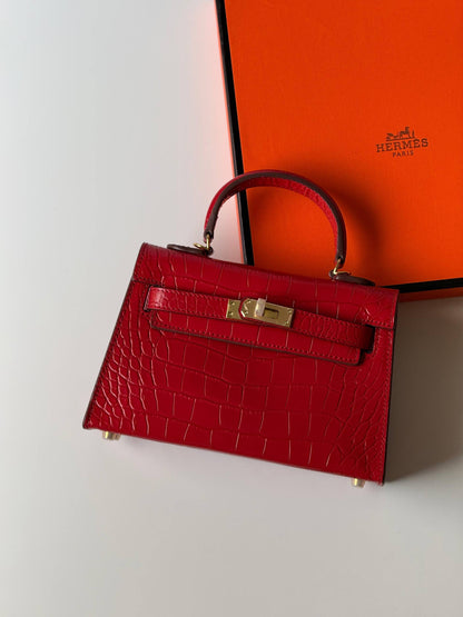 Hermes
minikelly 19cm💕

master quality😍

with box❤️
🎁🎁🎁

340 dhs❣️

Zain52
♥️♥️♥️