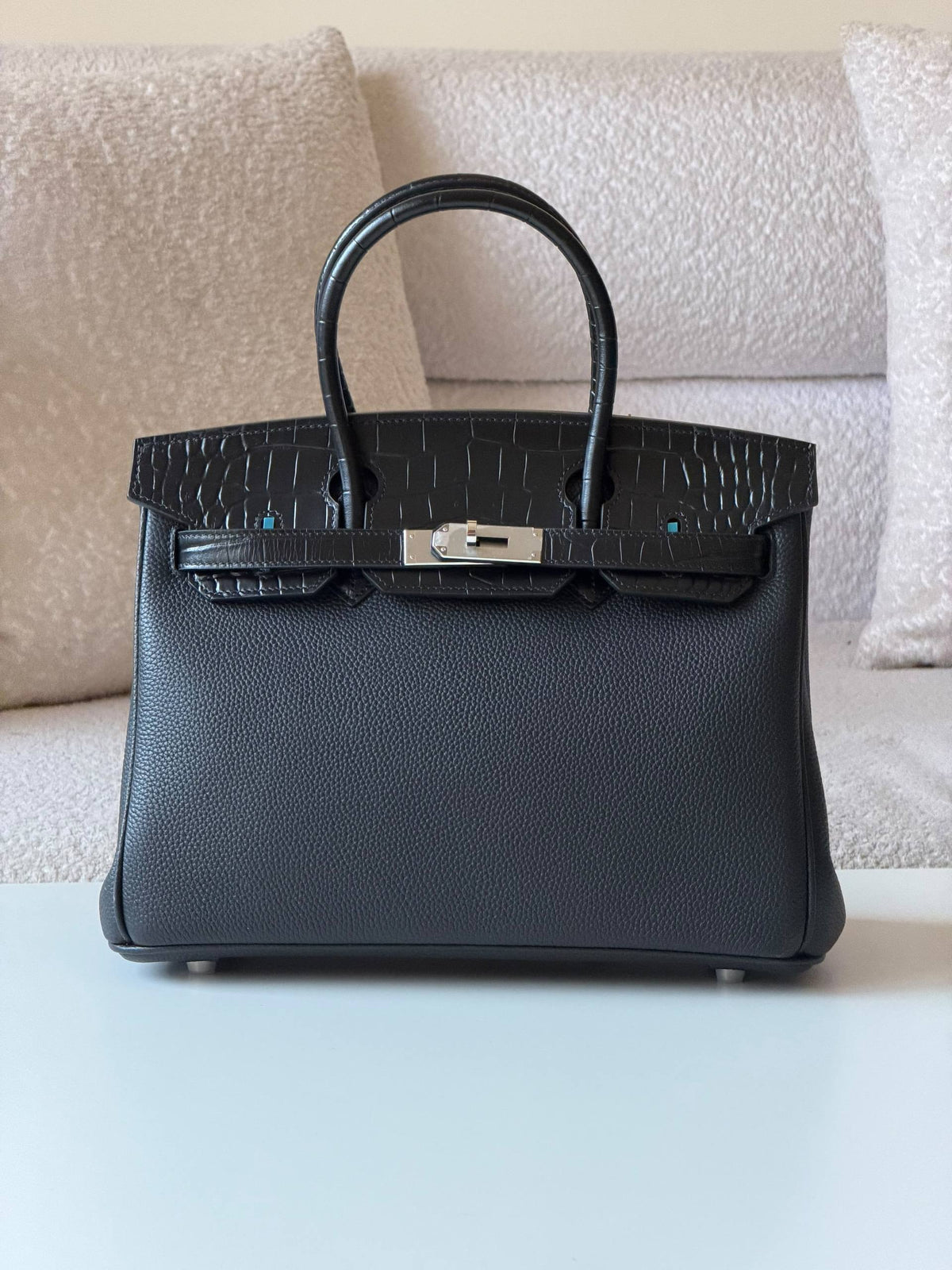 Hermes 
Birkin 30cm 💕

Master quality😍
with box❤️
780 dhs🇦🇪🇦🇪

Zain52
♥️♥️♥️