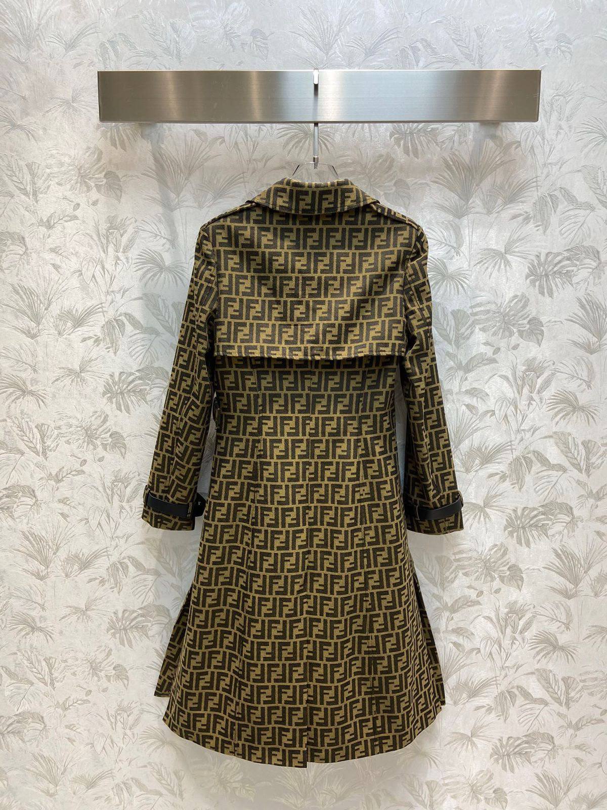 Master quality 
300 dhs🇦🇪🇦🇪
Size m l xl 2X
unbelievable
Zain231
♥️♥️♥️
