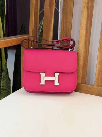 HERMES 
Super Master Quality ⚡️
With Mirror🪞
Original Packing 🎁
Size 18CM📏
For Price 👇 WhatsApp✅
0568585901 
0507557372
0552275751 Owner Zain 👌

Zain321
♥️♥️♥️