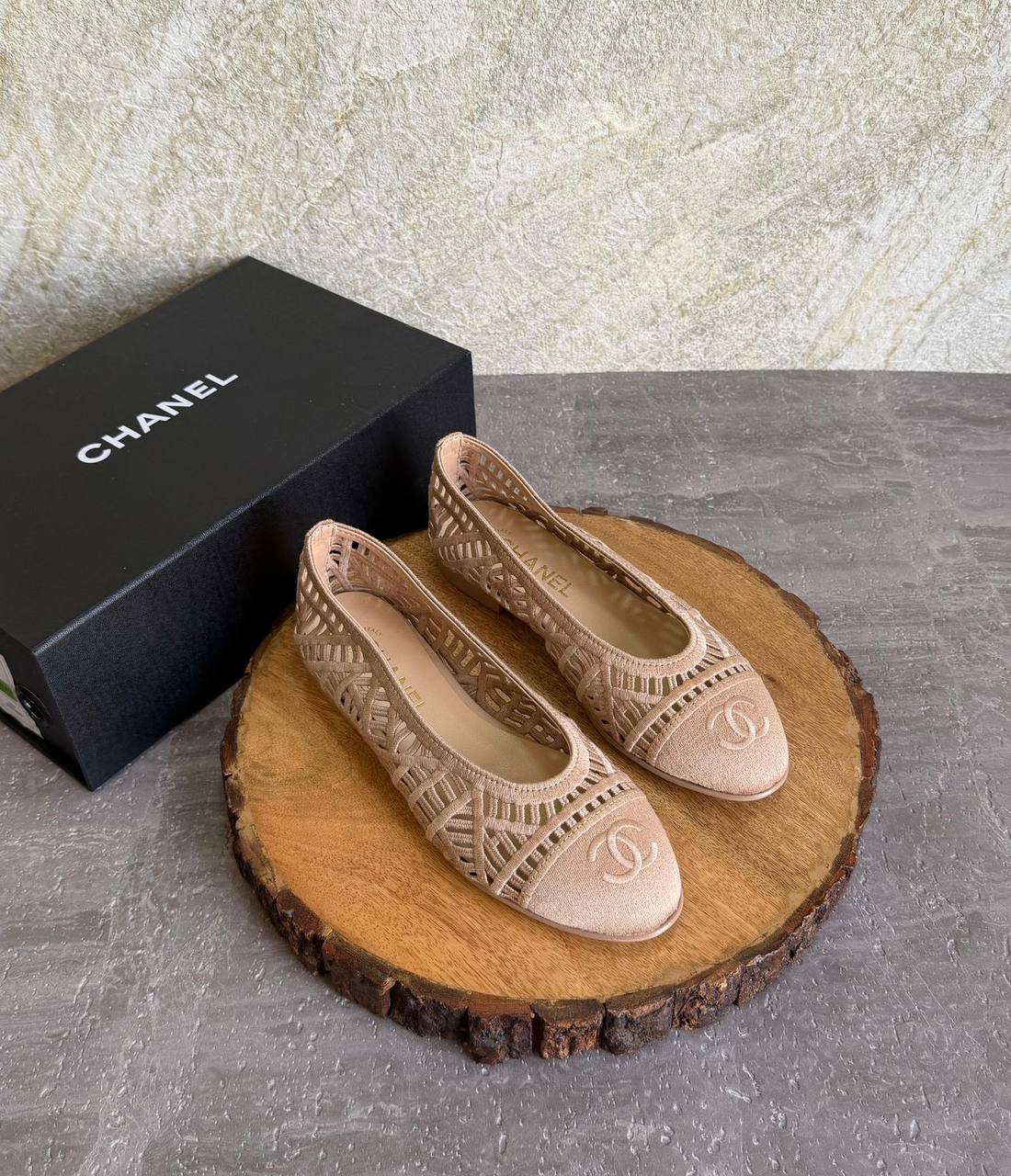 CHANEL 💫😍
SuperMaster Quality 💯
450 dhs✅
Size: 36-41 💥

Zain171
♥️♥️♥️