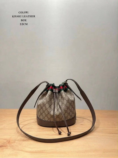 Gucci ʙᴜᴄᴋᴇᴛ ʙᴀɢ
ʜᴀɴᴅʙᴀɢ/ ʟᴏɴɢ sᴛʀᴀᴘ
Fʀᴏɴᴛ ʟᴏɢᴏ sɪʟᴠᴇʀ ʜᴀʀᴅᴡᴀʀᴇ 
ᴡɪᴛʜ ᴍᴀʀʀᴏɴ ʙᴏx
Cᴀɴᴠᴀs 
Sɪᴢᴇ: 22ᴄᴍ
130 dhs🇦🇪🇦🇪

Zain56
♥️♥️♥️