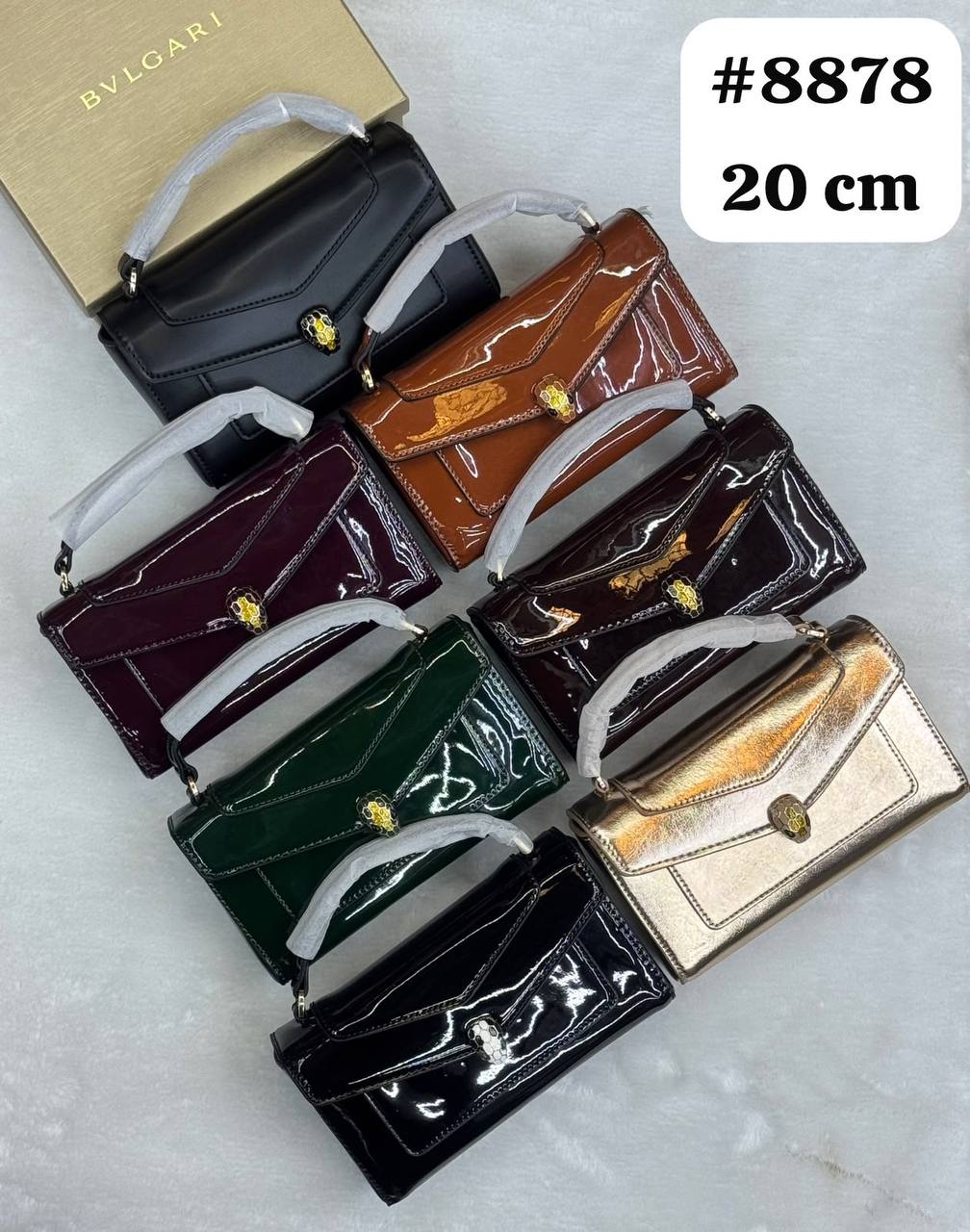 BVLGARI 
PREMIUM QUALITY 💯
130 dhs🇦🇪🇦🇪
WITH BOX 📦

Zain28
♥️♥️♥️