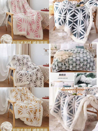 New collection 
Winter ❄️ collection 
Blanket for winter 
High quality 
Size 230/200
80 dhs🪙🖤

Zain99
♥️♥️♥️