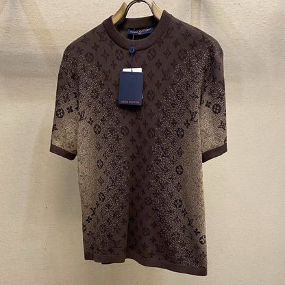 LV
Men’s Tshirt 
Master Quality 

SMLXLXXL 
330 dhs🇦🇪🇦🇪🇦🇪

Zain276
♥️♥️♥️
