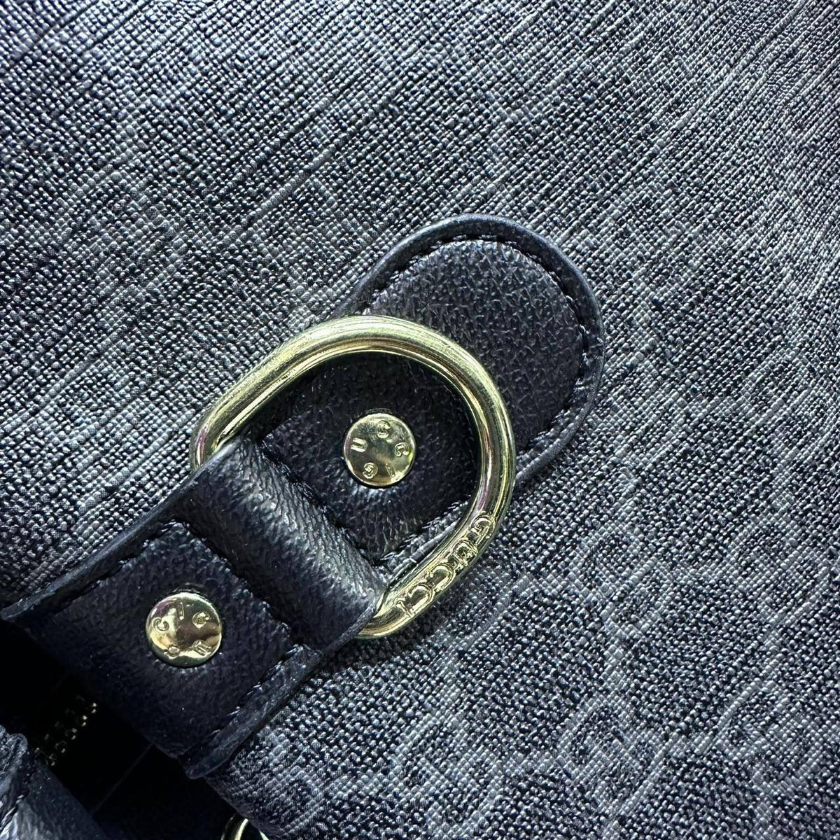 GUCCI 

TRAVELLING BAG 

RESTOCK 

GOOD QUALITY 
115 dhs🇦🇪🇦🇪

Zain39
Zain295
♥️♥️♥️