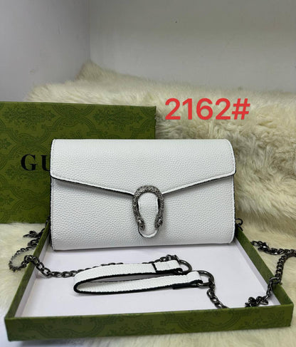Bagsق
Update Stock
80 dhs✅ 

with box
🎁🎁🎁

good quality

Zain50
♥️♥️♥️