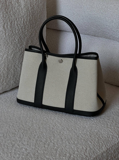 Hermes garden party 30 cm💕master quality😍

with box❤️
🎁🎁🎁

460 dhs🪙🌨️

Zain52
♥️♥️♥️