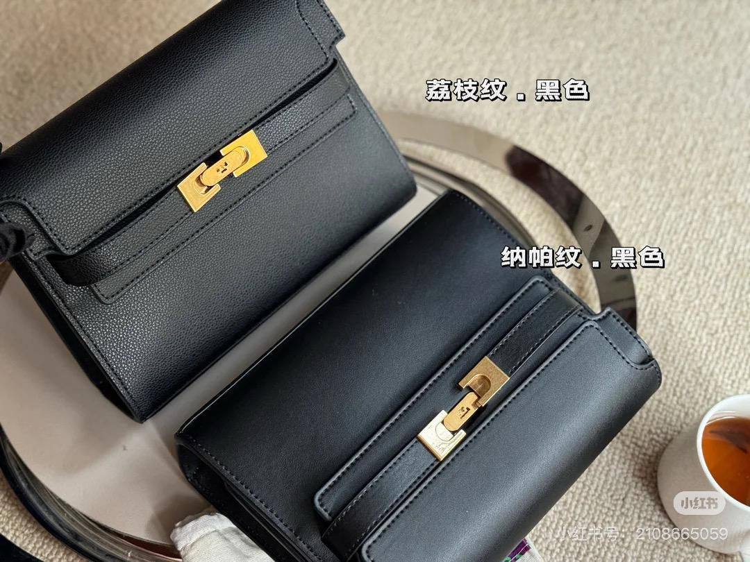Master Bags
++++++ 
For Price 👇 WTSP Text Zain 0568585901

Zain142
♥️♥️♥️