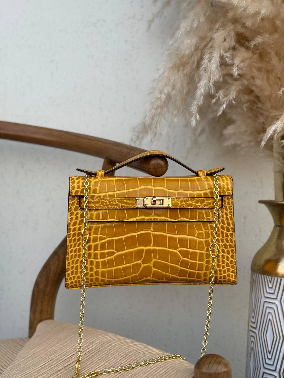 HERMES
22cm
380 dhs🪙🌨️
Top quality 
With box🎁

Zain167
♥️♥️♥️