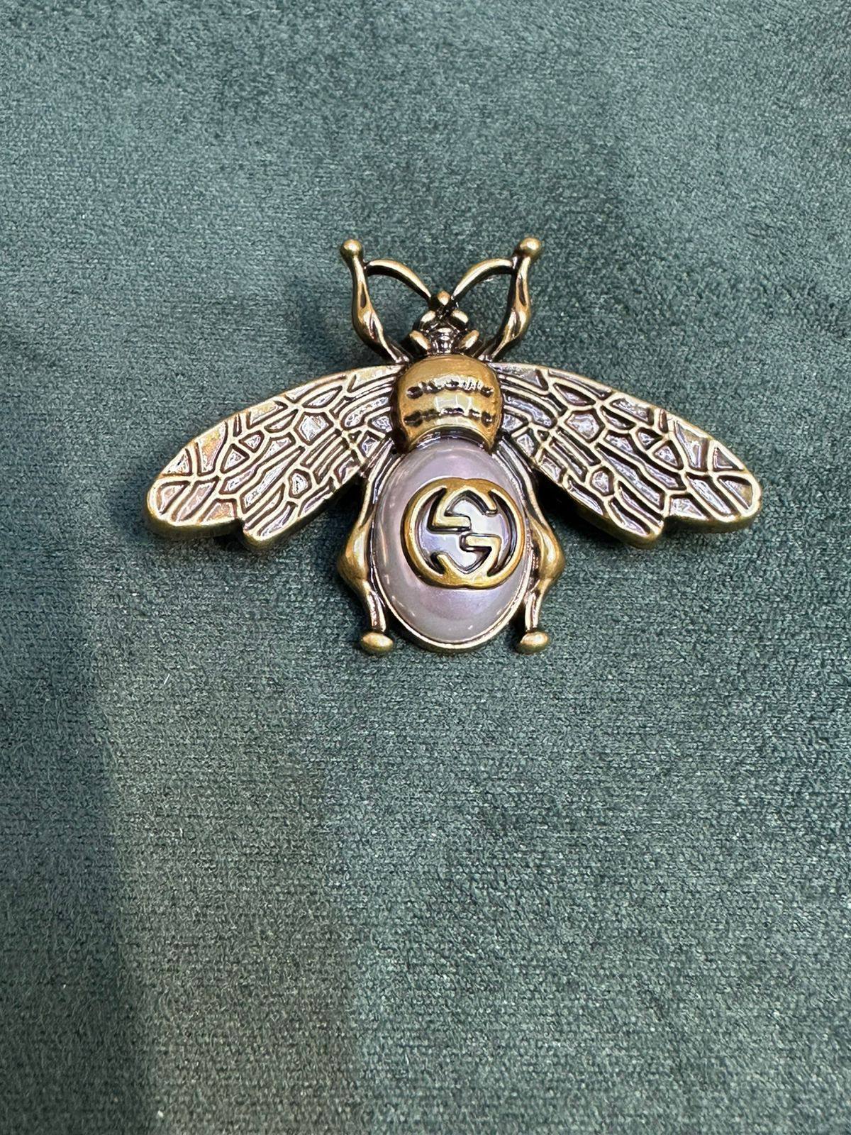 New arrival Brooches 
30 dhs❣️

Zain243
♥️♥️♥️