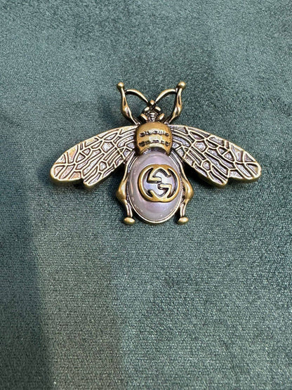 New arrival Brooches 
30 dhs❣️

Zain243
♥️♥️♥️