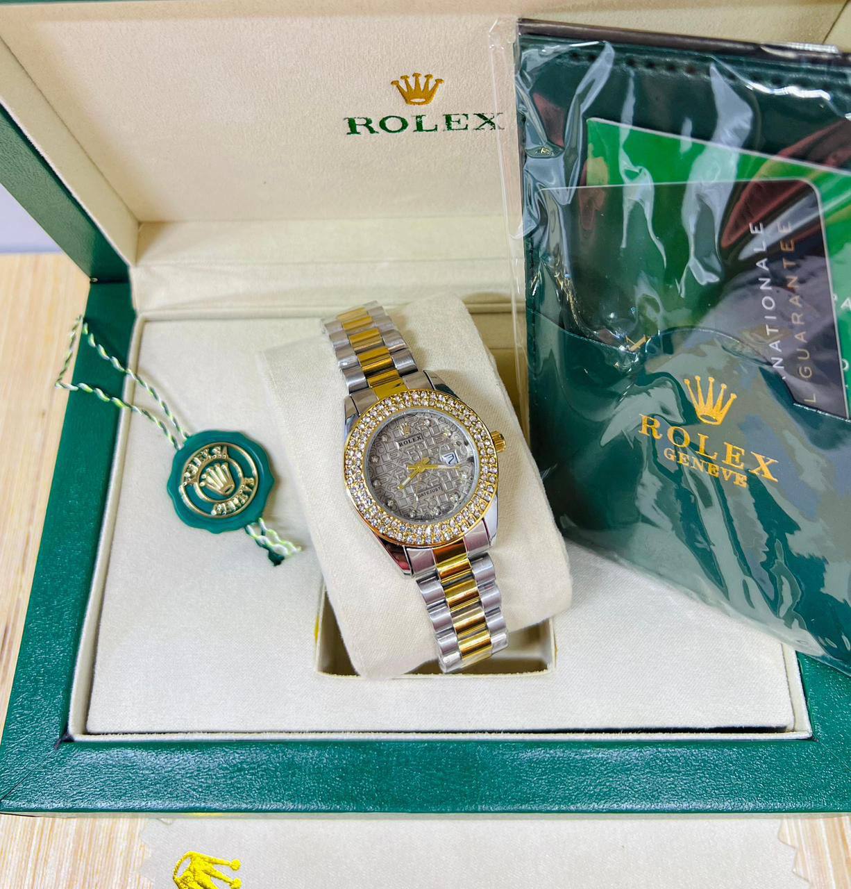 Rolex
65 dhs✅
Now Price
🌺

Zain45
♥️♥️♥️