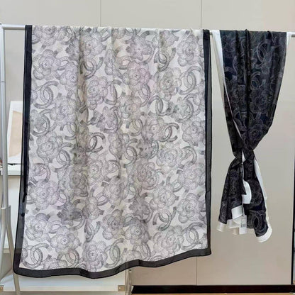 Silk scarf 
40 dhs❣️

Zain93
♥️♥️♥️