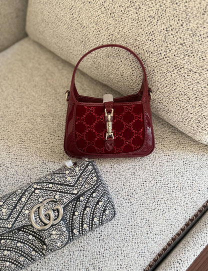 Gucci

For Price 👇 WhatsApp✅
0568585901 
0507557372
0552275751 Owner Zain 👌

Zain247
♥️♥️♥️