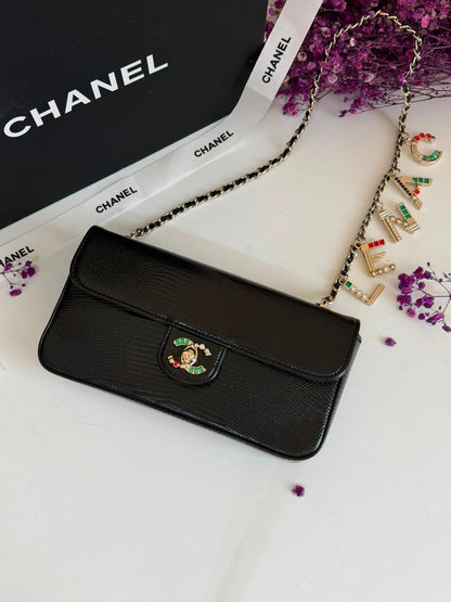 Chanel

240 dhs

Zain134
♥️♥️♥️