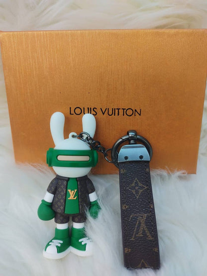LV key holders & bags charm accessories
All sizes price 
55 dhs✅

Zain88
♥️♥️♥️