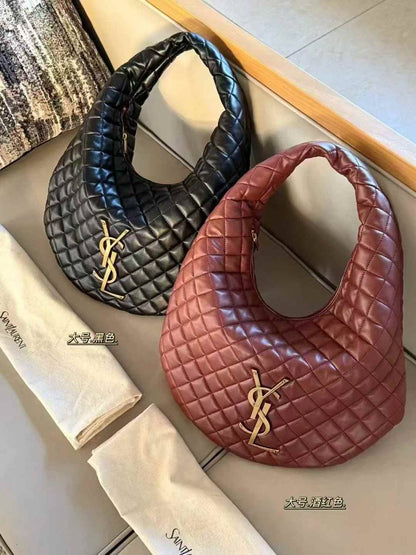 YSL -sᴀɪɴᴛ ʟᴀᴜʀᴇɴᴛ ɪᴄᴀʀᴇ
ǫᴜɪʟᴛᴇᴅ ʜᴏʙᴏ ʙᴀɢ
sᴏғᴛ ʟᴀᴍʙsᴋɪɴ ʟᴇᴀᴛʜᴇʀ
ᴡɪᴛʜ ɢᴏʟᴅ ᴛᴏɴᴇ ʜᴀʀᴅᴡᴀʀᴇ
ᴡɪᴛʜᴏᴜᴛ BOX
sɪᴢᴇ: 38 cm

95 dhs✅

Zain239
♥️♥️♥️
