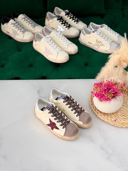 Golden goose
Vip quality 
Size:36 to 41
450 dhs🇦🇪🇦🇪

Zain113
♥️♥️♥️