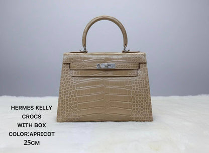 Hermes ᴋᴇʟʟʏ 
ᴡɪᴛʜout 📦 
ᴄʀᴏᴄᴏᴅɪʟᴇ ᴅᴇsɪɢɴ
sɪᴢᴇ:25ᴄᴍ
100 dhs✅

Zain56
♥️♥️♥️