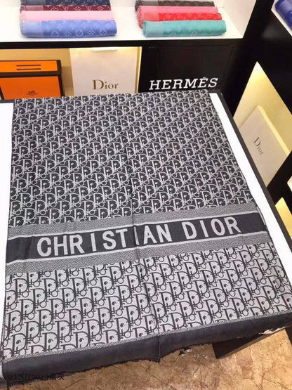 Cotton scarf 
45 dhs🪙🌨️

Zain93
♥️♥️♥️