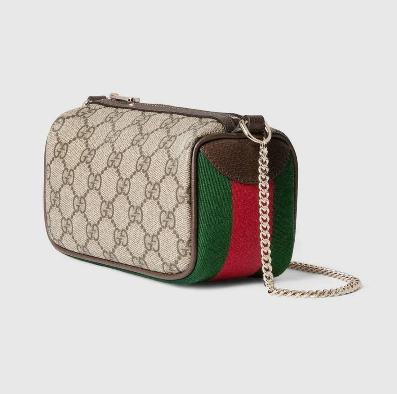 GUCCI 
NEW CAME  GOOD QUALITY 
WITH BOX 
🎁🎁🎁

100 dhs✅

Zain39
♥️♥️♥️
